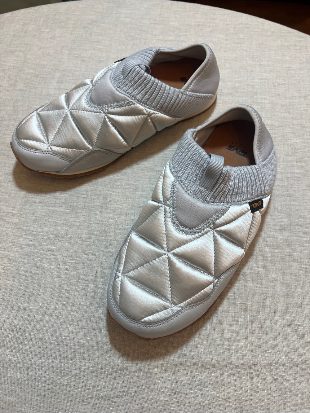 Teva ReEmber Satinya Slip-on Mocs. Size 9. NWOT